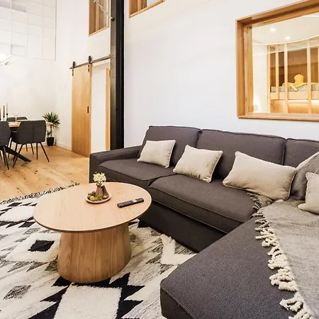 Шале Charm - Private Mountain Retreat With Sauna, Jacuzzi & Kids Playroom