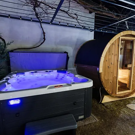 Charm - Private Mountain Retreat With Sauna, Jacuzzi & Kids Playroom * Бансько