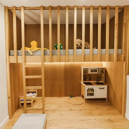 Charm - Private Mountain Retreat With Sauna, Jacuzzi & Kids Playroom Бансько