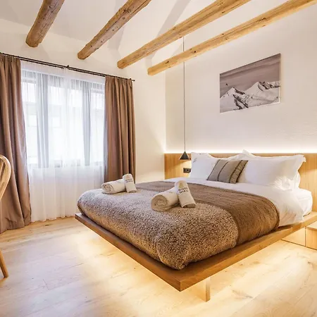 Charm - Private Mountain Retreat With Sauna, Jacuzzi & Kids Playroom Шале