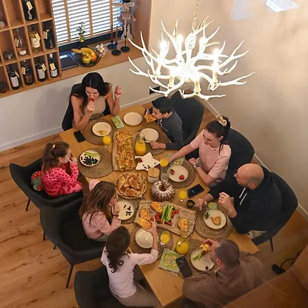 Charm - Private Mountain Retreat With Sauna, Jacuzzi & Kids Playroom * Бансько